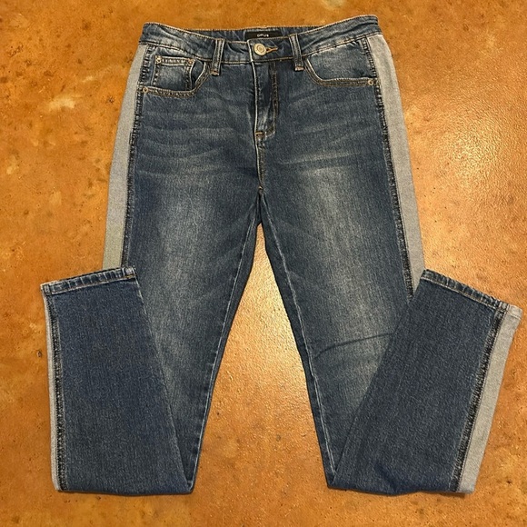 Opus denim jean. Size says 34 but please read measurements. Waist flat 14” - Picture 1 of 8